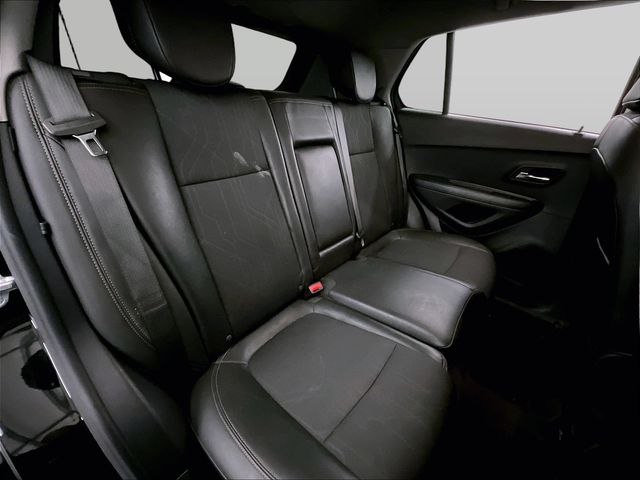 2022 Chevrolet Trax LT Black at South Hills Kia