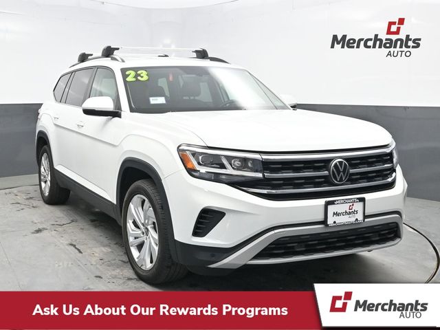 White 2023 Volkswagen Atlas V6 SE 4Motion with Technology SUV / Crossover All-Wheel Drive 8-Speed Automatic