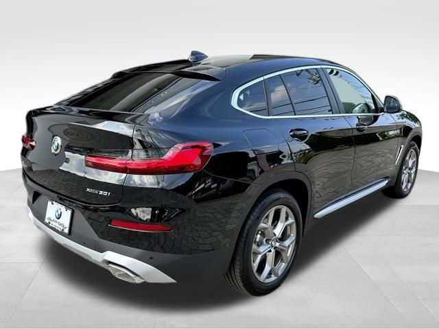 2024 BMW X4 xDrive30i 5