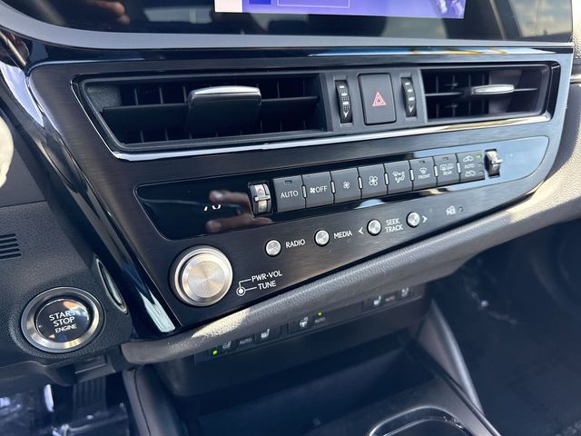 2024 Lexus ES - $42,888