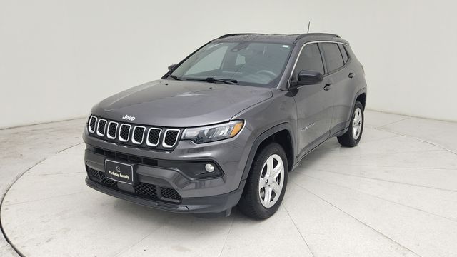 2023 Jeep Compass Latitude 4X4's photo