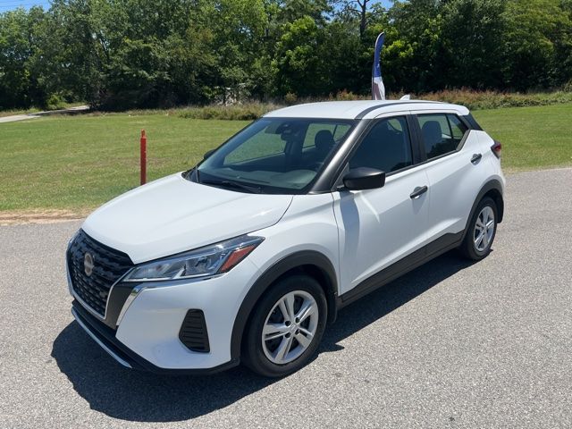 2024 Nissan Kicks