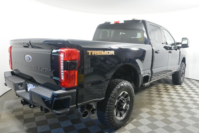 Used 2023 Black Ford Lariat image 3