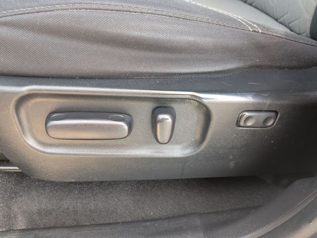 2021 Toyota Tacoma - Image 13