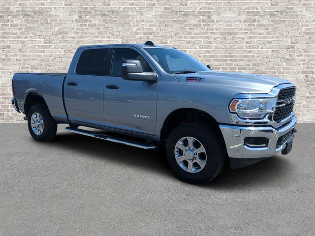 Billet Silver Metallic Clearcoat 2024 RAM 2500 Big Horn Crew Cab 4WD Pickup Truck Four-Wheel Drive 8-Speed Automatic