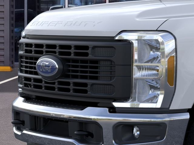 New 2026 White Ford XL image 17