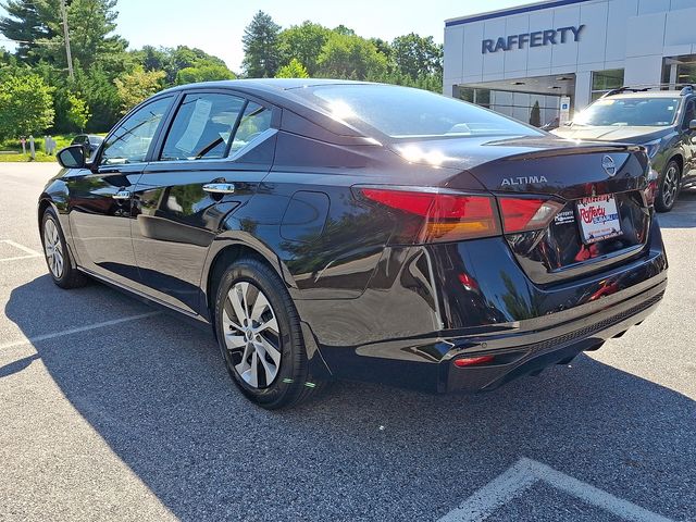 2024 Nissan Altima 2.5 S Black at South Hills Kia