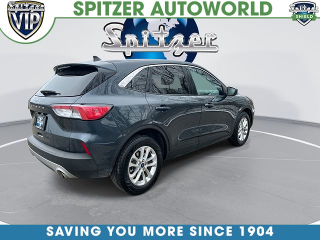 Used 2022 Blue Ford SE image 9