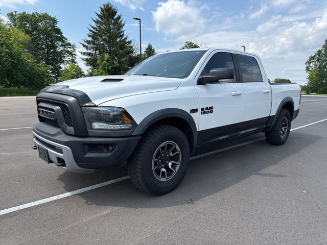 Bright White 2015 RAM 1500 Pickup Truck Four-Wheel Drive 8-Speed Automatic