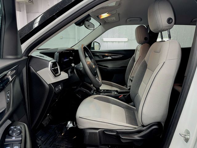 Used 2025 Chevrolet TrailBlazer SUV