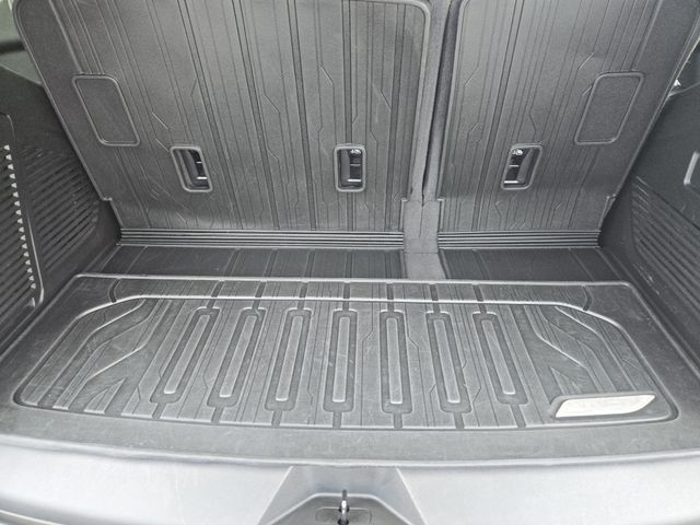 Used 2024 GMC Yukon SUV