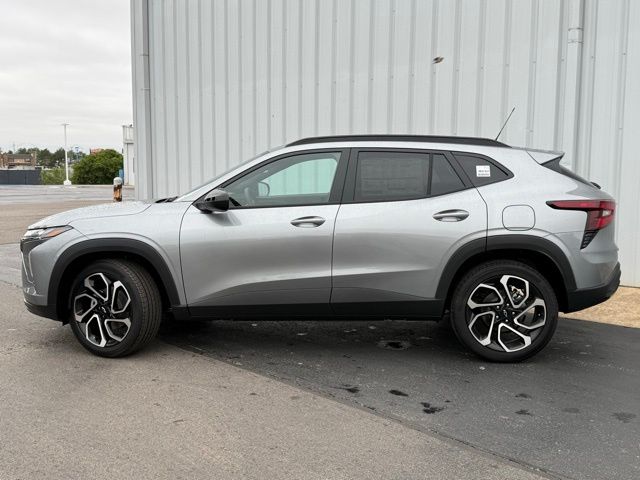 new 2026 Chevrolet Trax car, priced at $27,885