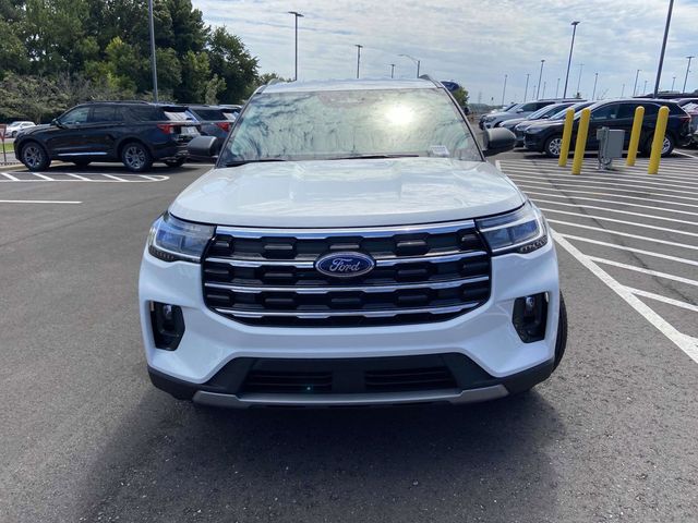 2025 Ford Explorer Active 7