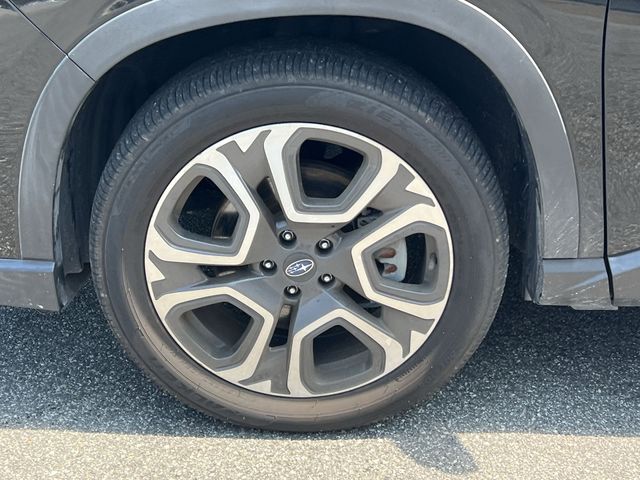 Used 2023 Black Subaru Limited image 43