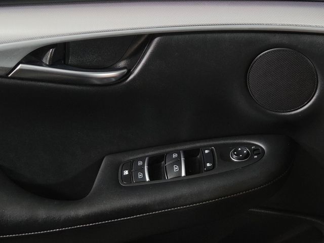 2020 Infiniti QX50 Essential photo 25