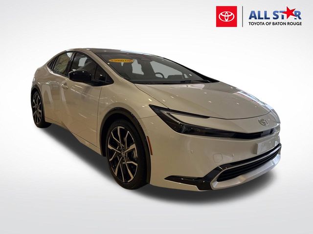 White (Wind Chill Pearl) 2026 Toyota Prius Plug-In Hybrid Hatchback Front-Wheel Drive Continuously Variable Transmission
