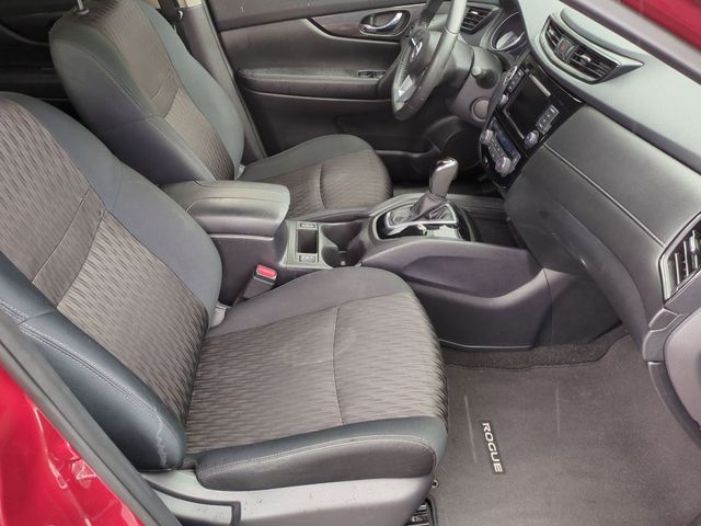 Used 2018 Nissan Rogue SV 4D Sport Utility