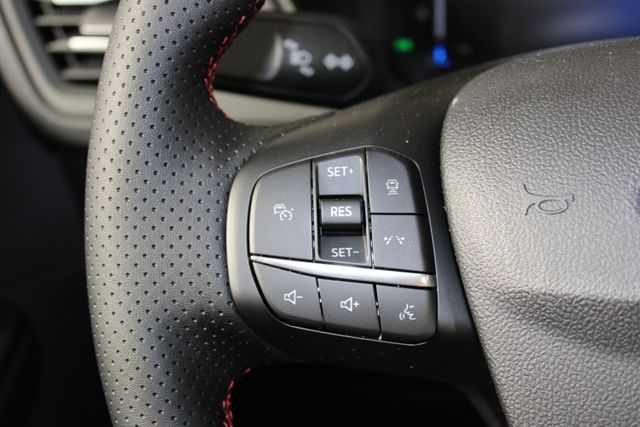 2025 Ford Escape ST-Line photo 7
