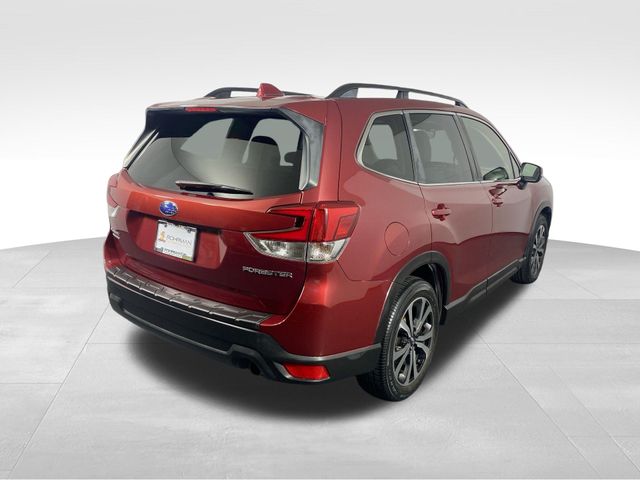 2021 Subaru Forester Limited 32