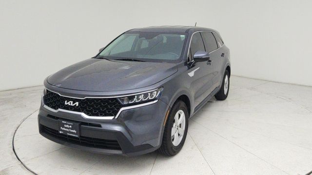 2022 Kia Sorento LX