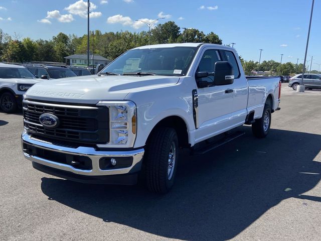 2024 Ford F-250SD XL 8