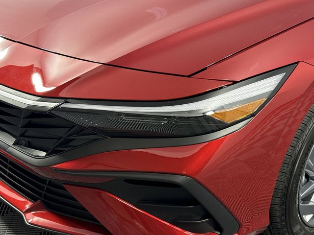 New 2025 Hyundai Elantra Hybrid For Sale in Indianapolis, IN