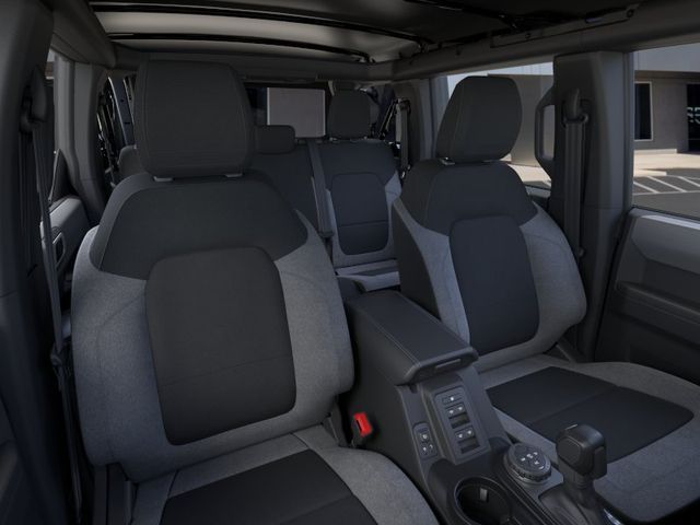 2025 Ford Bronco Big Bend:L168148