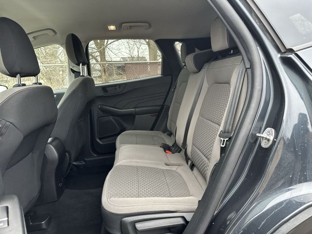 Used 2022 Blue Ford SE image 25