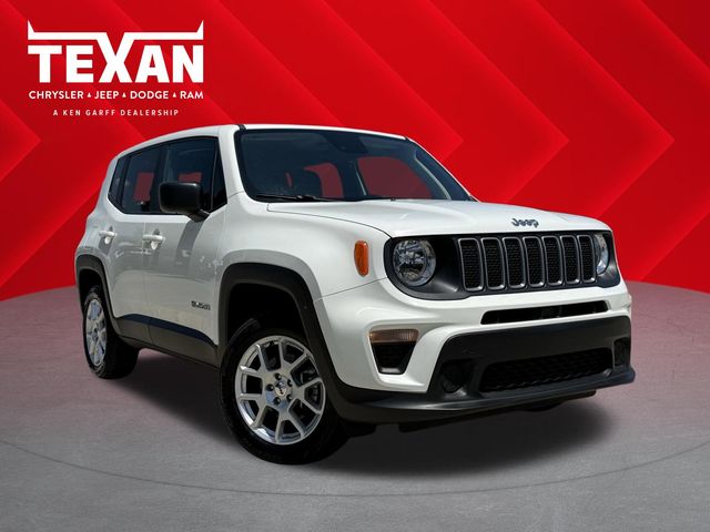 2023 Jeep Renegade Latitude White at Toyota of Victoria