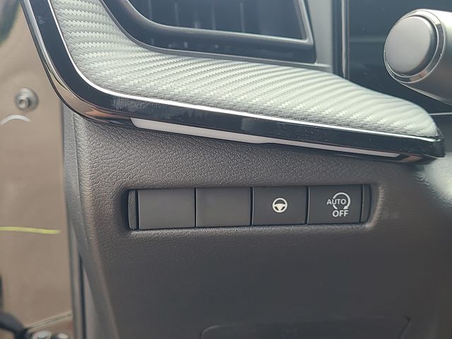 2025 Nissan Kicks SR - Photo 13