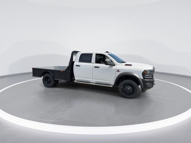 New 2026 Bright White Clear-Coat Exterior Paint RAM Tradesman image 2