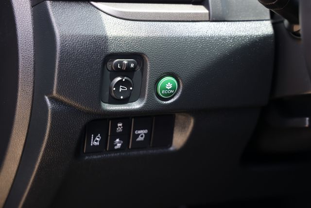 2023 Honda Ridgeline RTL Black at Community Honda