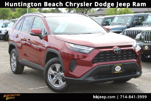 2023 Toyota RAV4 XLE FWD