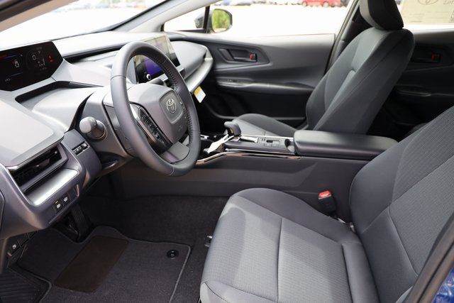 2026 Toyota Prius LE - 9