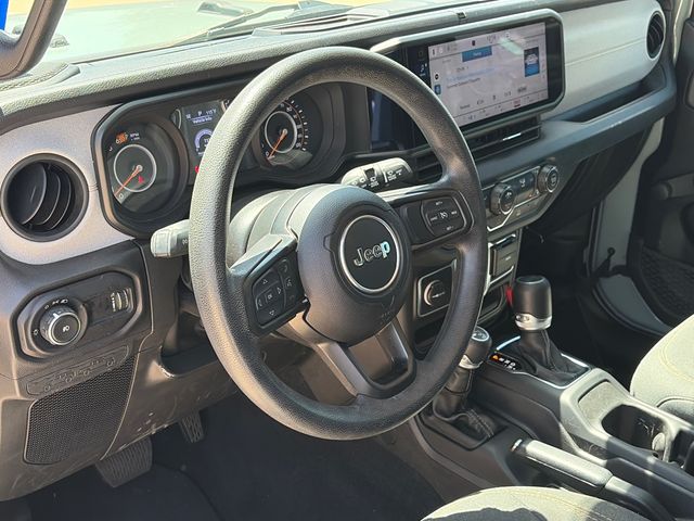 Used 2024 Jeep Wrangler SUV