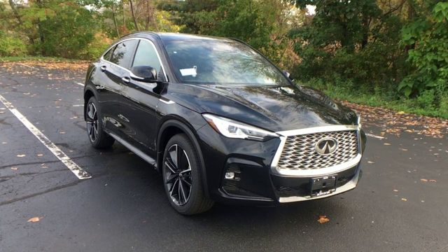 2022 INFINITI QX55 LUXE 2