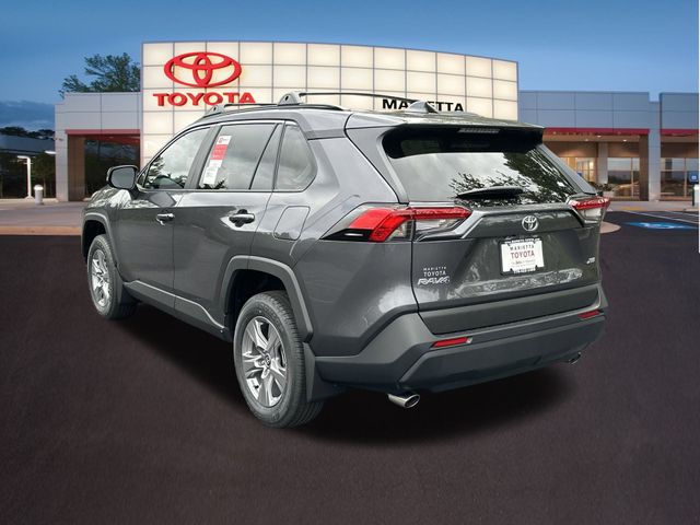 2024 Toyota RAV4 XLE 26