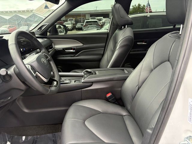 2026 Toyota Grand Highlander Nightshade - Photo 4