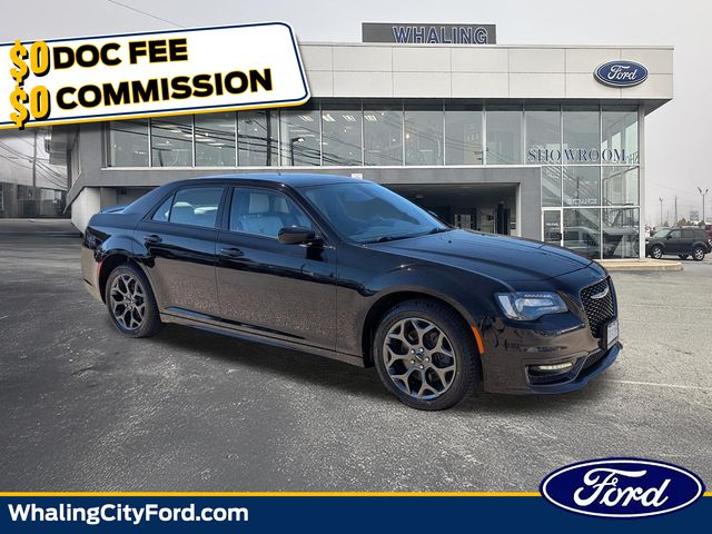 2018 Chrysler 300 S