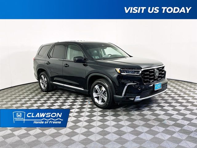 Crystal Black Pearl 2023 Honda Pilot EX-L FWD with Captains Chairs SUV / Crossover Front-Wheel Drive Automatic