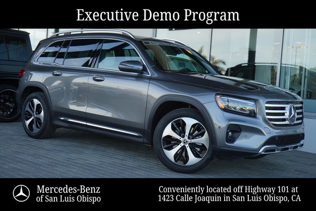 Mountain Gray Metallic 2026 Mercedes-Benz GLB SUV / Crossover Front-Wheel Drive 8-Speed Dual Clutch