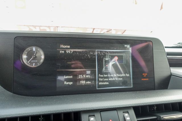 used 2020 Lexus ES car, priced at $30,000