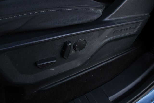 Used 2022 Blue Ford XLT image 3