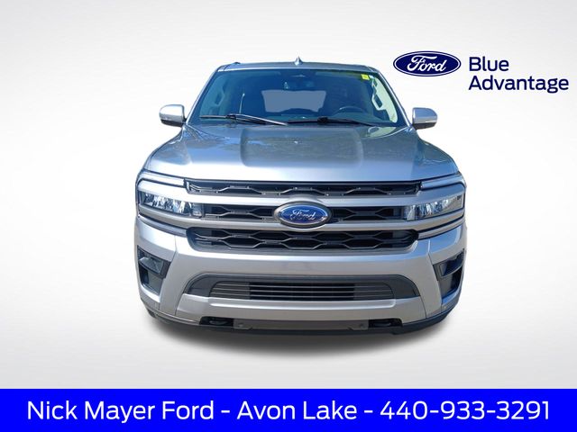 Iconic Silver Metallic 2023 Ford Expedition SUV / Crossover Four-Wheel Drive Automatic