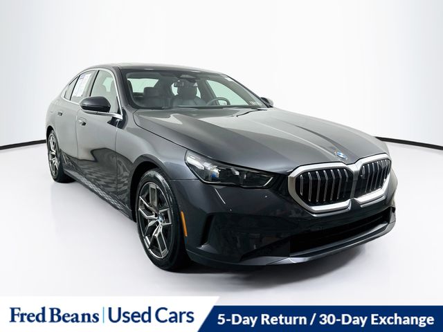 2026 BMW 5 Series 530i xDrive