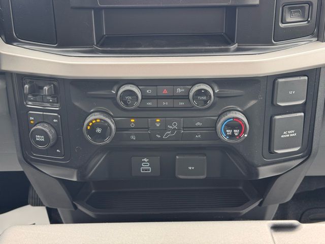 2026 Ford F-250 Super Duty XLT