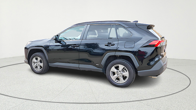 2025 Toyota RAV4 Hybrid