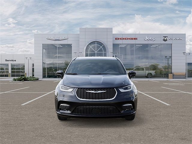 New 2026 Chrysler Pacifica Select For Sale in East Hanover, NJ