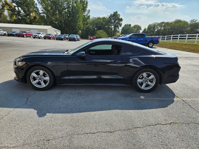 2015 Ford Mustang V6 photo 5