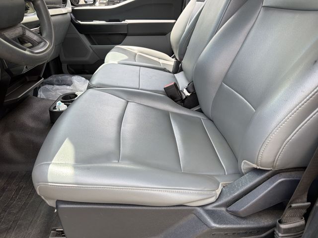 Used 2021 White Ford XL image 10